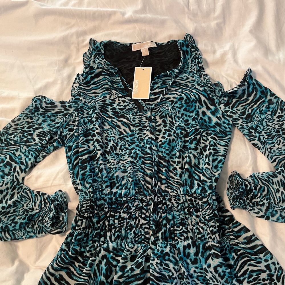 Michael Kors- Cold Shoulders Dress with long sleeves in Peacock - Picture 2 of 7